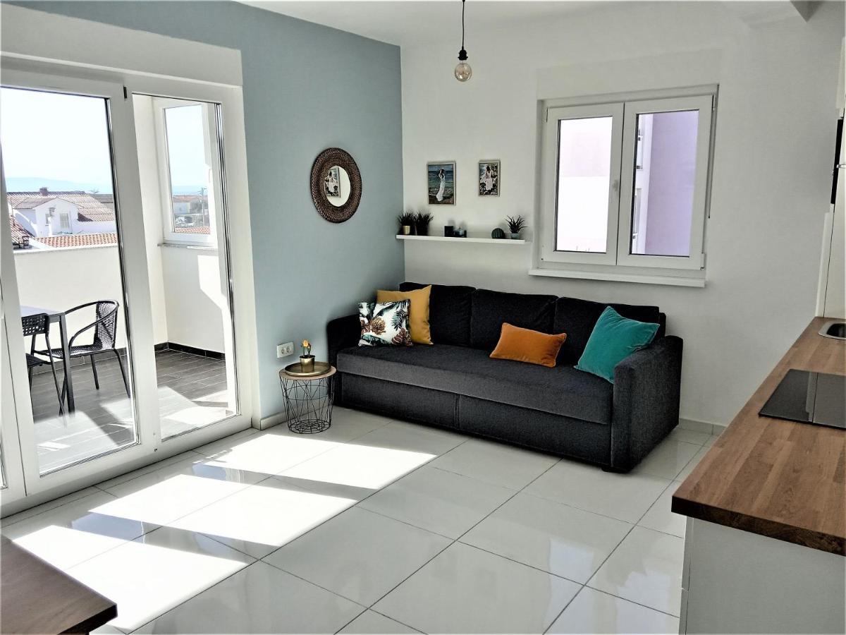 Banjol Apartment Ivetka מראה חיצוני תמונה